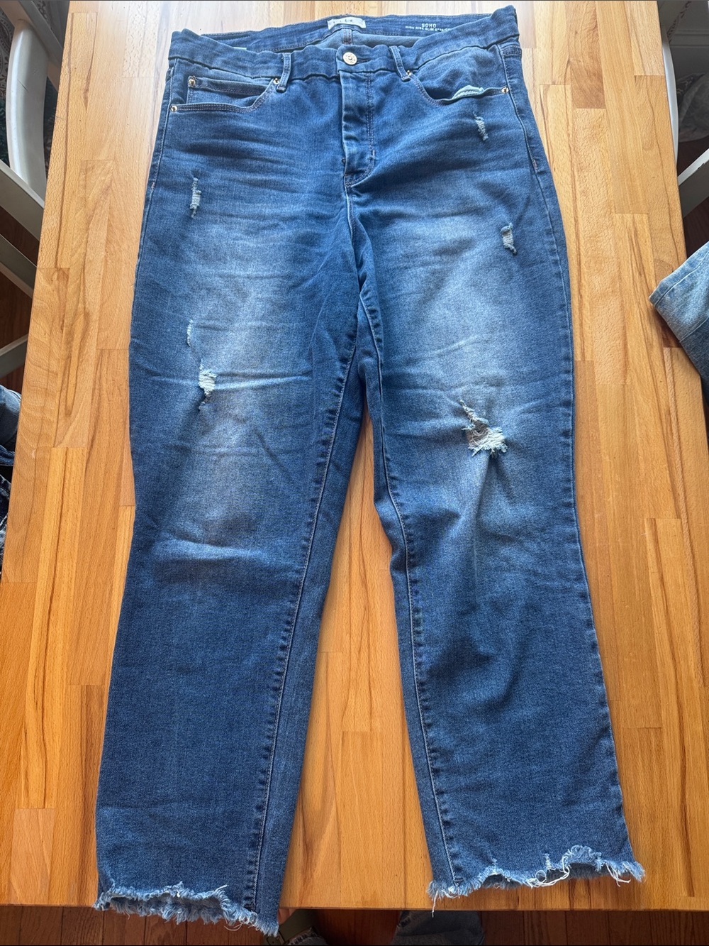Nicole Miller Soho High Rise Slim Straight-Leg Distressed Jeans